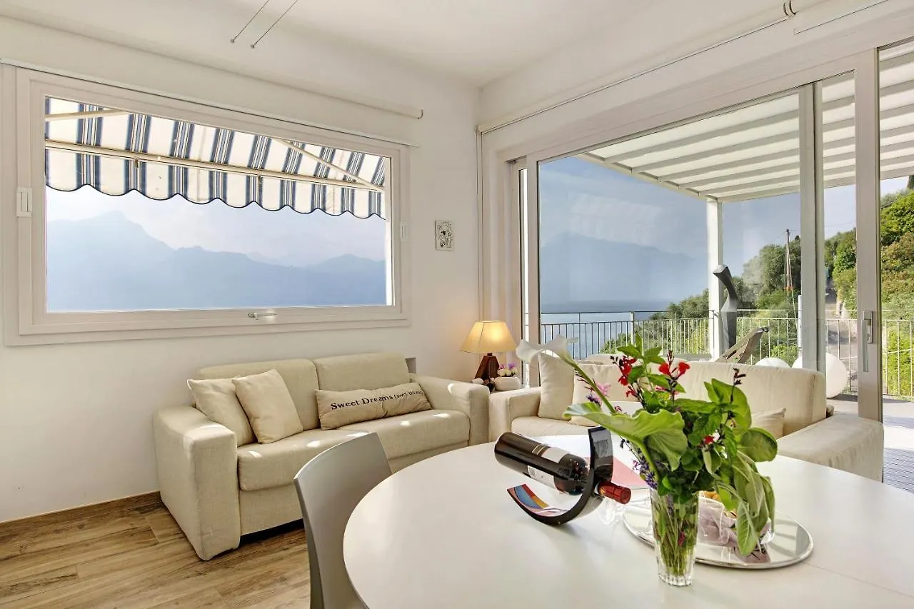 Apartamento Residence La Mignon Terrazza Torri Del Benaco Itália